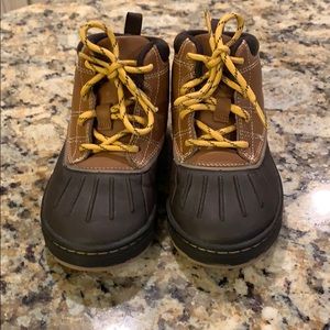 Boy’s Nike boots. Like-new.
